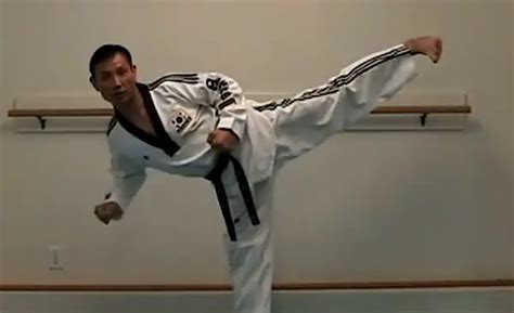 How to do a Taekwondo Side Kick - BudoDragon