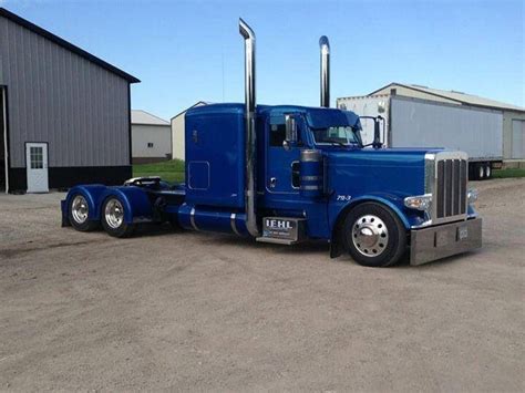 Blue Peterbilt | Big rig trucks, Big trucks, Peterbilt