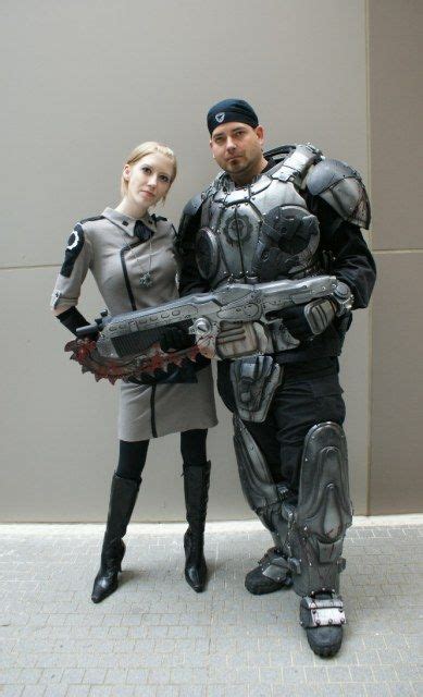 Marcus Fenix and Anya Stroud Gears of War Cosplay [pics] | Gears of war ...