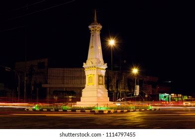 Tugu Yogyakarta Night Iconic Landmark Yogyakarta Stock Photo 1114797455 ...