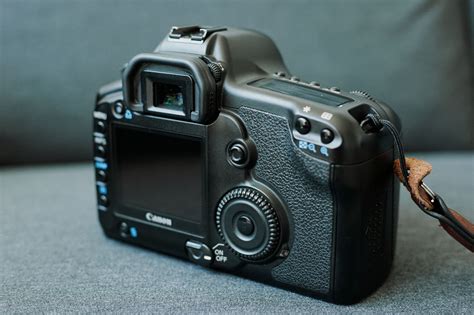 A Review Of The Original Canon EOS 5D Classic