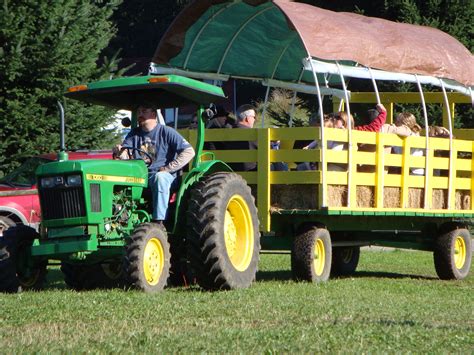 Free hay rides for all! | Family farm, Family fun, Hayride