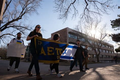 Alpha Epsilon Pi walks to remember, close Holocaust Awareness Week - My ...