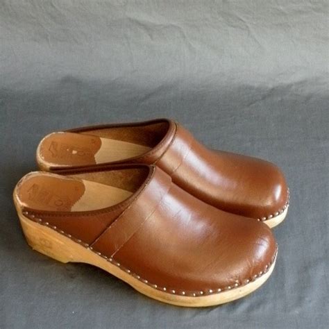 Bastad Original Swedish Wood Sole Clogs Size 42 / U.S. by pinguim