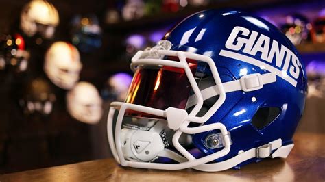 Helmet Safety: NFL Prohibited Helmets - NY Giants Rush