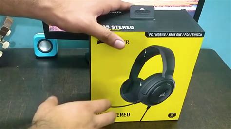 Corsair HS35 Stereo Gaming Headset with Mic | Unboxing & sound ...