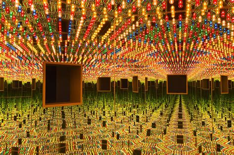 What to expect at Yayoi Kusama's Infinity Mirrors exhibit in Toronto