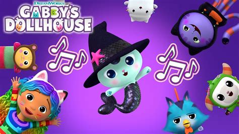 🎃 Sing Along to Gabby's Halloween Parade Song! | GABBY'S DOLLHOUSE Acordes - Chordify