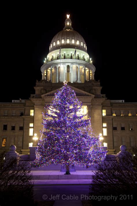 Jeff Cable's Blog: Boise, Idaho: Christmas lights around the capital