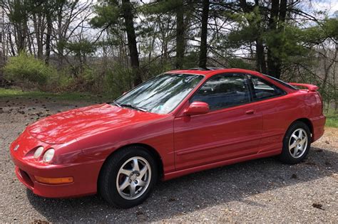 One-Owner 1998 Acura Integra GS-R 5-Speed for sale on BaT Auctions ...