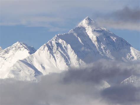 7 Things You Should Know About Mount Everest - HISTORY