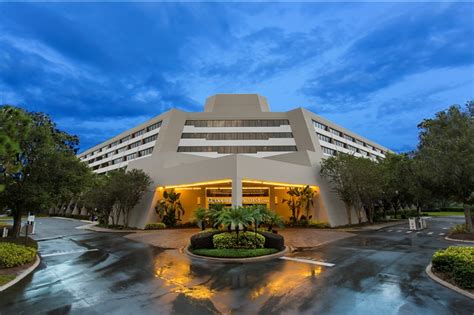 DoubleTree Suites by Hilton Orlando - área de hotéis do Disney Springs