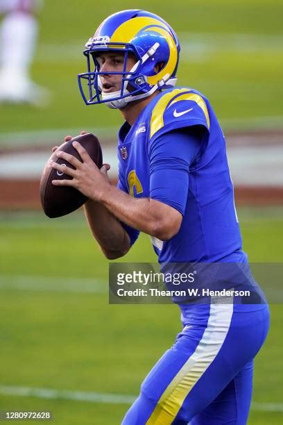 Jared Goff Photos and Premium High Res Pictures - Getty Images