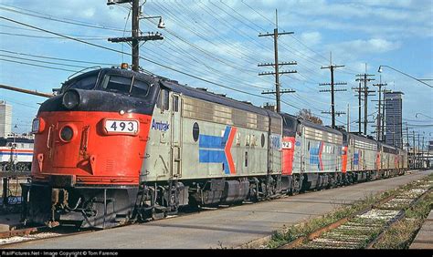 AMTK 493 Amtrak EMD F7(A) at New Orleans, Louisiana by Tom Farence | Amtrak, Amtrak train ...