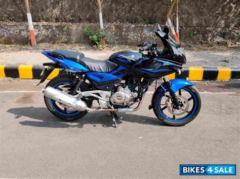 Used 2016 model Bajaj Pulsar 220F for sale in Navi Mumbai. ID 259291 - Bikes4Sale