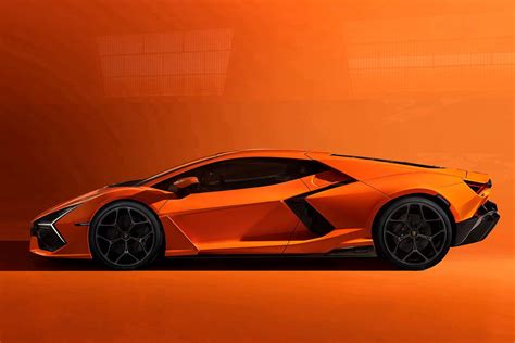 2023 Lamborghini Revuelto Side - AUTOBICS