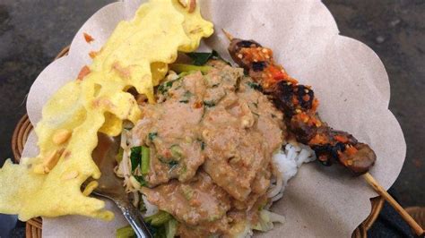 Tag: Sego Pecel Suroboyo Cak Mail - 5 Nasi Pecel Enak di Jakarta Selatan Buat Menu Sarapan ...