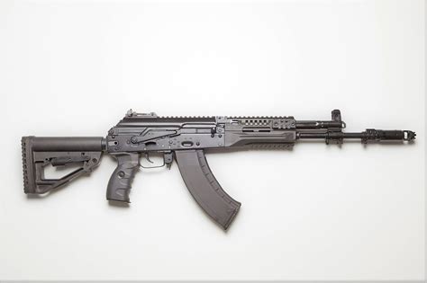 The Strange Story of the AK-12 Rifle | The National Interest