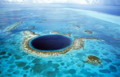 The Great Blue Hole in Belize - A large submarine sinkhole which is ...