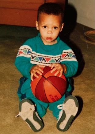 Stephen Curry Biography Facts, Childhood And Personal Life | SportyTell