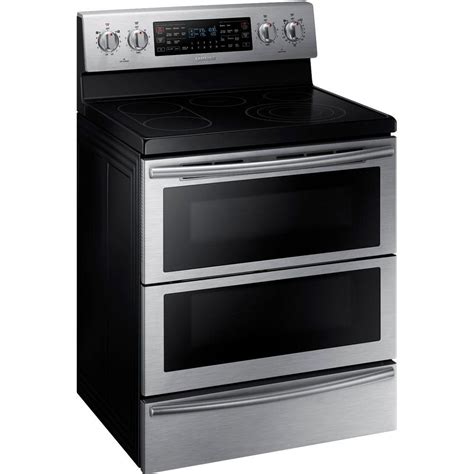 Samsung 30 in. 5.9 cu. ft. Flex Duo Double Oven Electric Range with ...