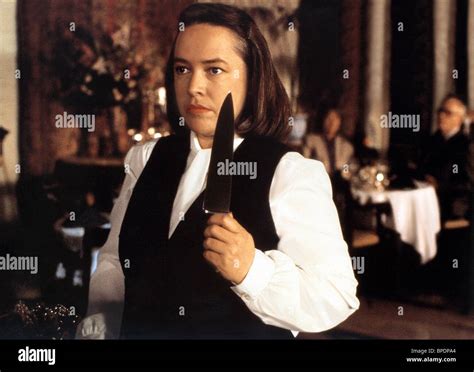 Kathy Bates Misery High Resolution Stock Photography and Images - Alamy