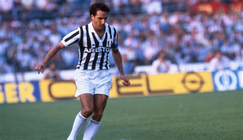 Gaetano Scirea tribute - Juventus