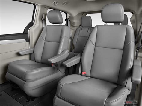 2012 Volkswagen Routan: 11 Interior Photos | U.S. News