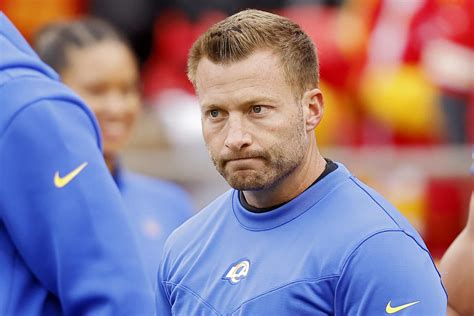 Sean McVay takes nasty hit to the head after being blindsided by Rams ...