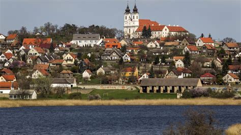 Tihany, Hungary may be voted the most beautiful village in the world - ONEjive.com