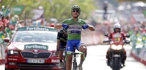 Vuelta a Espana Stage 10 - Road Bike Action