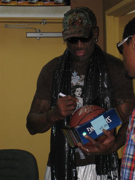 AngelsandLakers: RECAP FROM THE DENNIS RODMAN SIGNING AT OC SPORTS CARDS