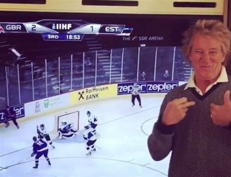 Sir Rod Stewart celebrates son Liam's hockey goal - see the sweet video