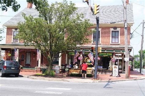 The Best Ice Cream I've Ever Had in Lancaster - Strasburg Creamery, Strasburg Traveller Reviews ...