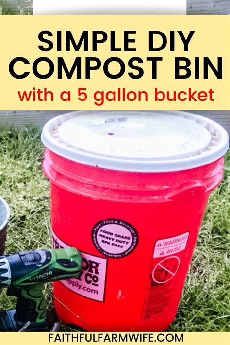 DIY 5 Gallon Bucket Compost Bin | Diy compost, Compost bin diy, Compost bin