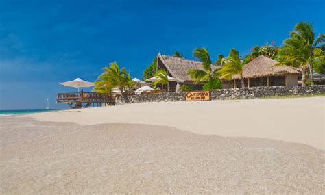 Castaway Island Resort - Honeymoon - Fiji Bride