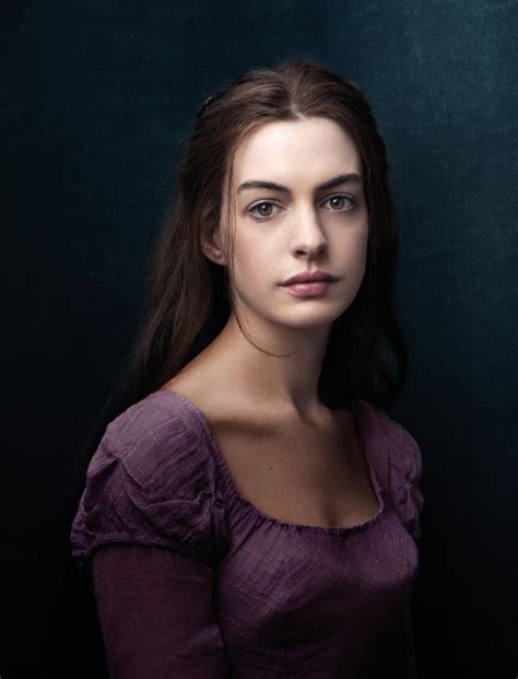 Inside Anne Hathaway's Incredible 'Les Misérables' Transformation