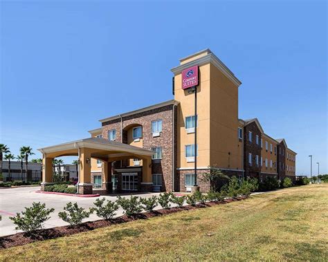 Comfort Suites Pearland, TX - See Discounts