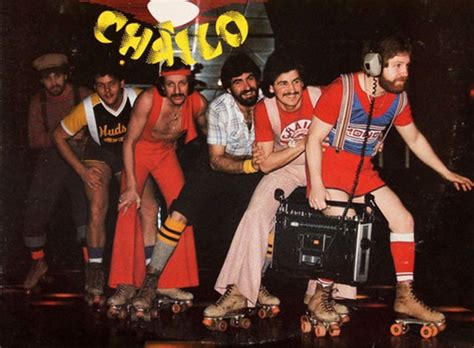 Rollermania! 45 Interesting Photos of Roller Disco in the 1970s and ...