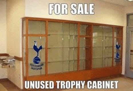 Liverpool Trophy Cabinet Funny | www.stkittsvilla.com