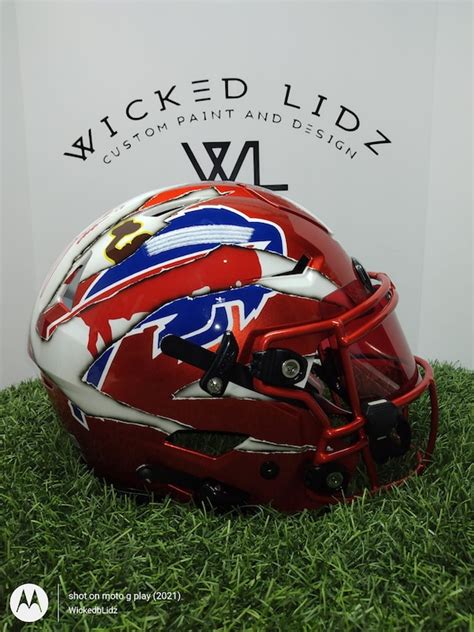 Custom Football Helmets. Paint Hydro Dip and Spray Chrome. - Etsy