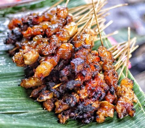 Pecinta Kolesterol Ngumpul! Cobain Sate Koyor di Yogyakarta ...