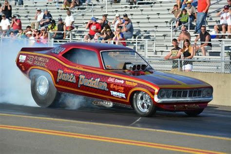 2014 Quaker City Funny Car Nationals Photos - Drag Racing List