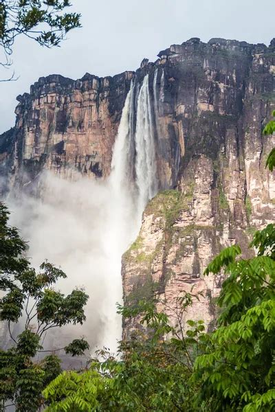 Salto angel en venezuela stock fotografie, royalty free Salto angel en ...