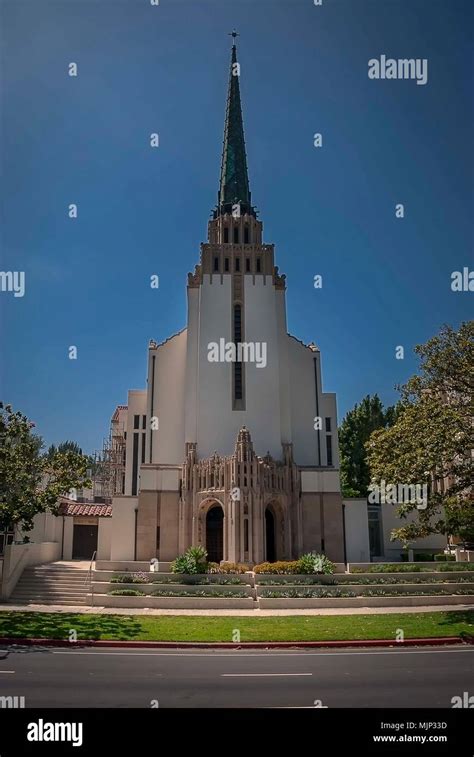 The Westwood United Methodist Church on Wilshire Boulevard, Los Angeles Stock Photo - Alamy