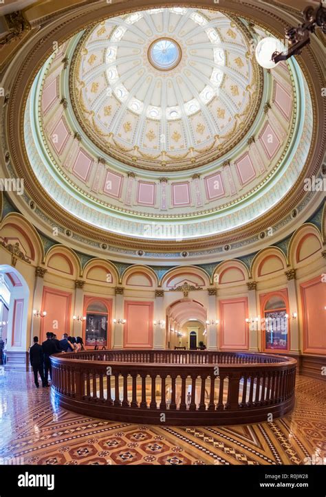 Inside dome california state capitol hi-res stock photography and ...