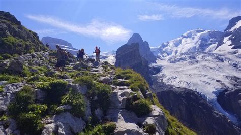 Bernese Oberland Extended Weekend Hiking Tour