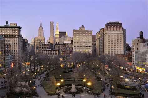 union square at dusk, new york city | Andrew Mace | Flickr