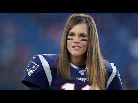 NFL Quarterbacks as Women - YouTube