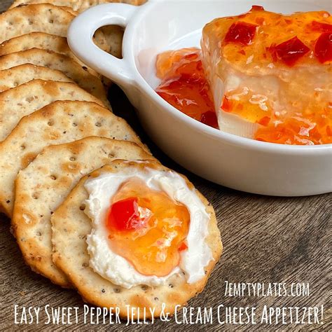 Easy Sweet Pepper Jelly & Cream Cheese Appetizer! | Cream cheese appetizer, Jelly recipes ...